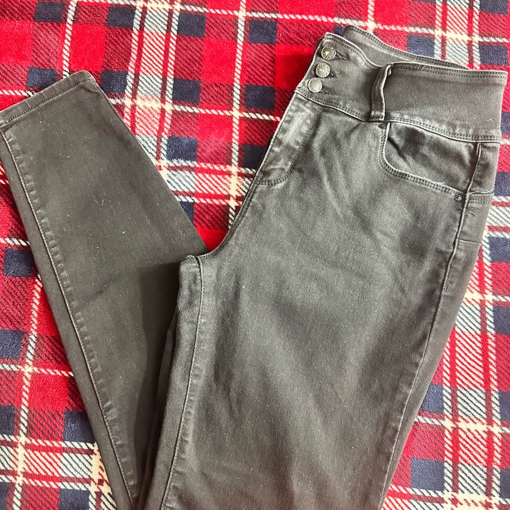 Wax Jean Women's Skinny Jeans in Charcoal Black